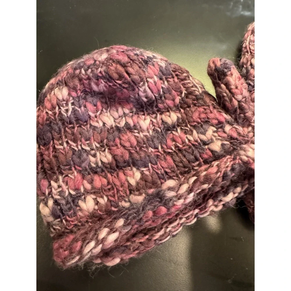 Crochet Winter Hat and Mittens Beanie ‎ Cap  Adult Size Chunky warm Pink Purple